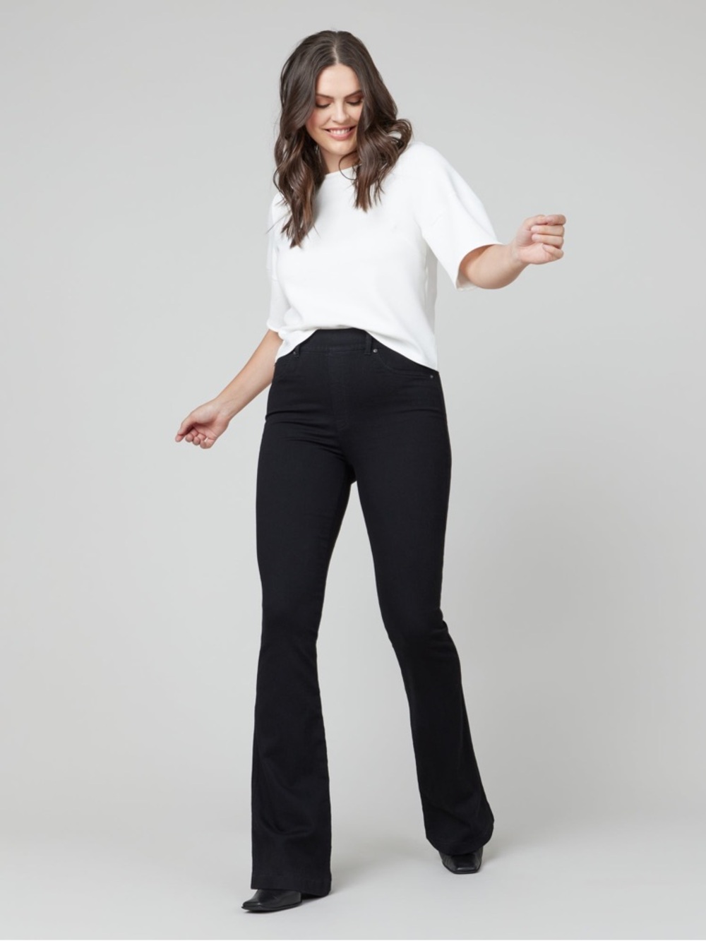 Spanx Flare Jeans High Rise Black Wash Stretchy Denim Pants Size Small